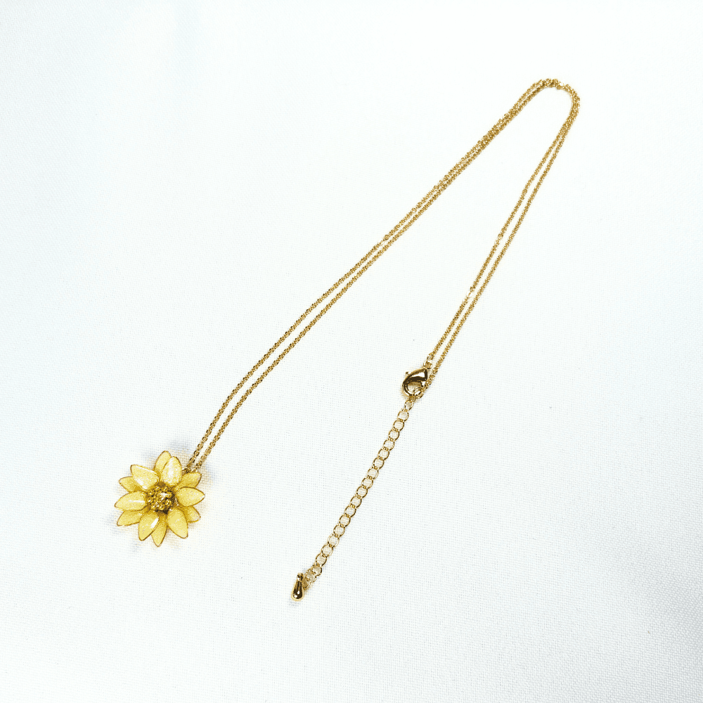 【ひまわり2wayイヤリングとネックレスセット】アレルギー対応/レジン×ワイヤー/夏アクセサリー/キラキラ輝く/受注製作 | 17枚目